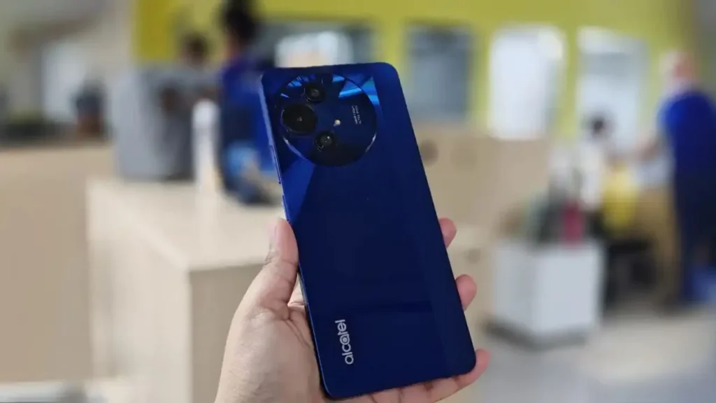 Alcatel V3