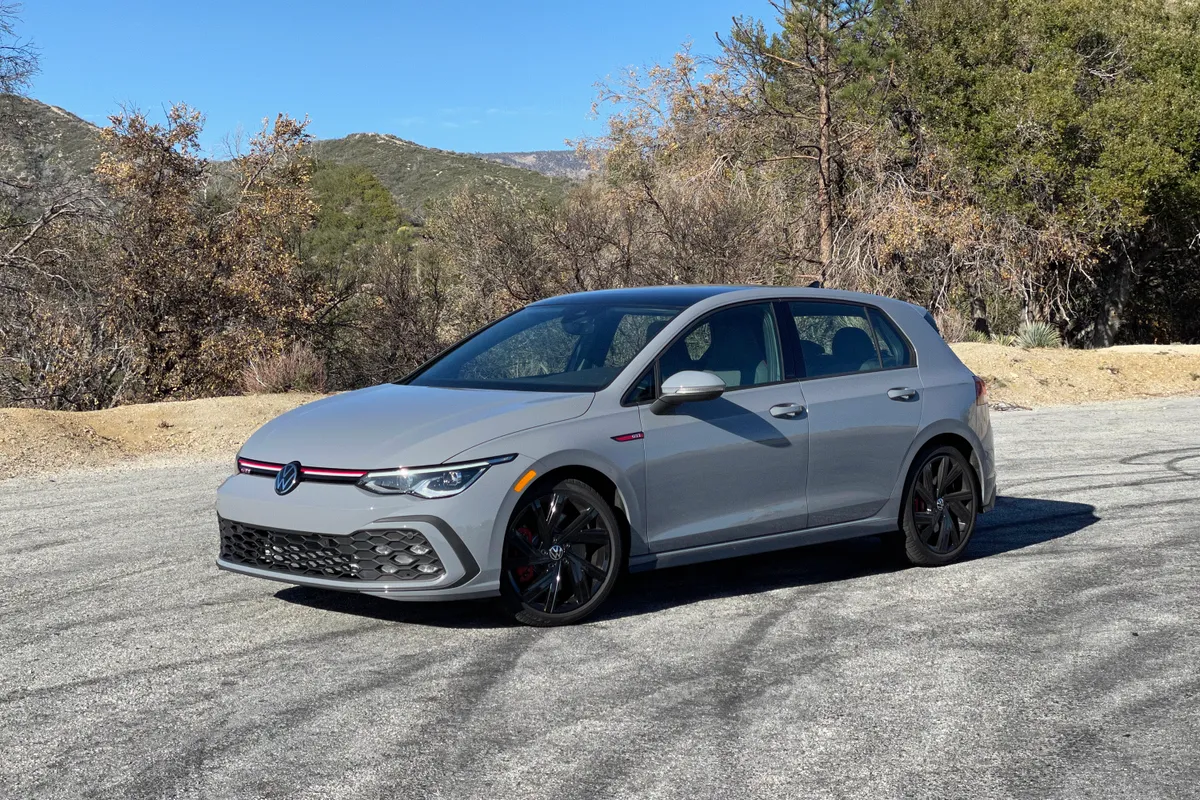 Volkswagen Golf GTI